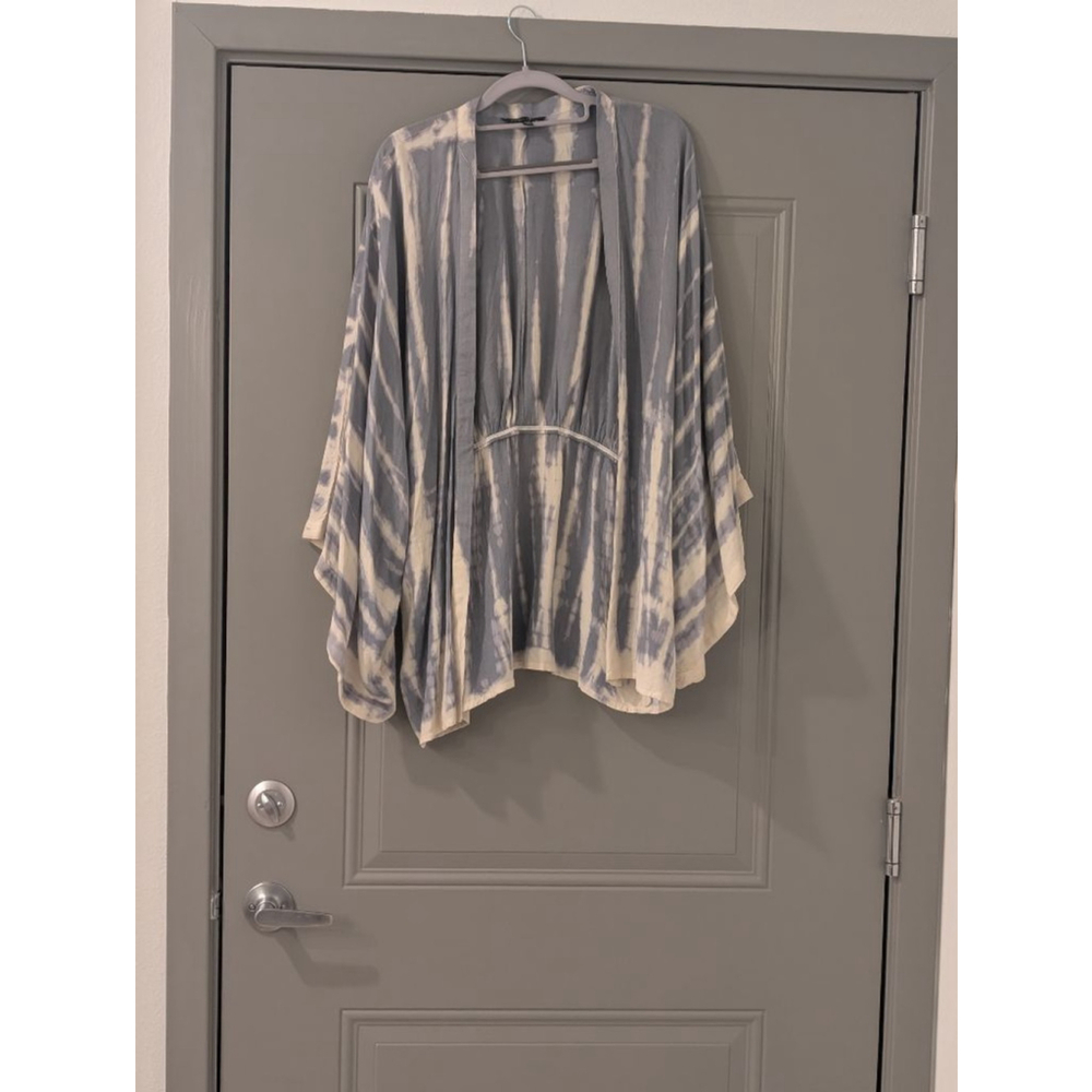 Women's STYLE ENVY Blue/grey & White Tie-Dye Shrug S - Picture 2 of 11